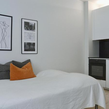 Modern And Bright Studio With Top Location Helsinki Bagian luar foto