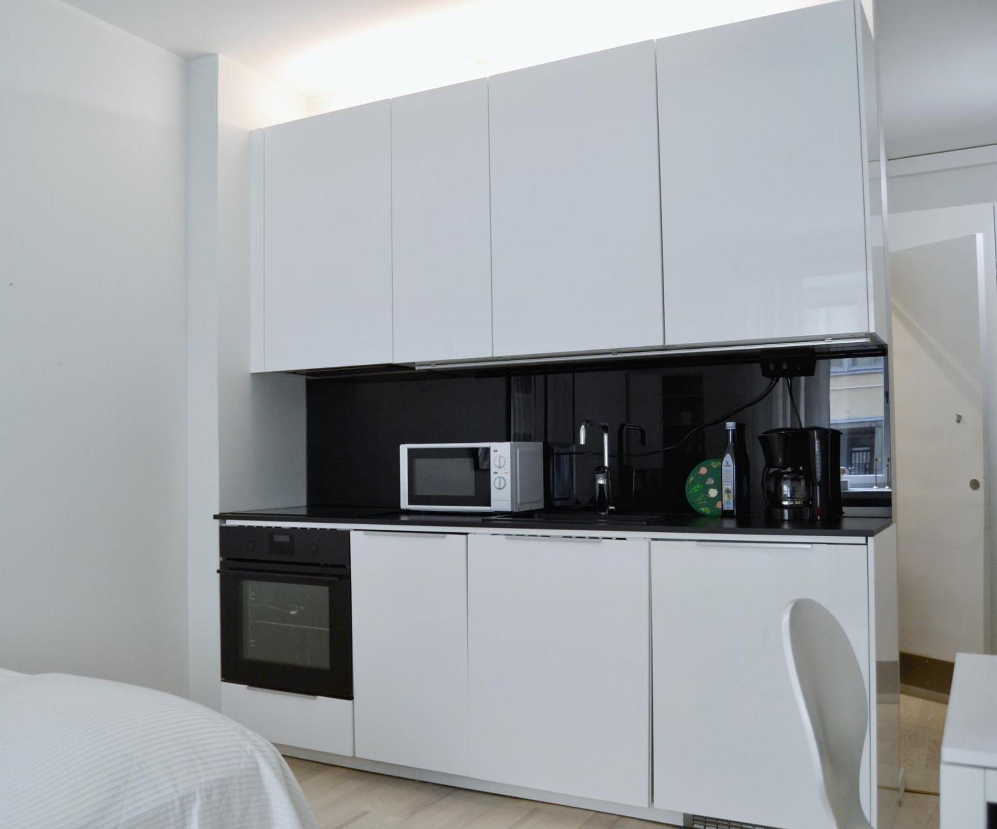 Modern And Bright Studio With Top Location Helsinki Bagian luar foto